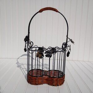 Brown Wicker Wine Bottle Holder Grape Accents Silverware Caddy Wrought Iron Vtg